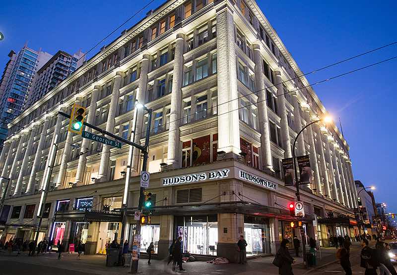 Hudson’s Bay cherche à vendre son flagship de Vancouver