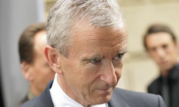 Bernard Arnault conserve sa place de 1ère fortune française