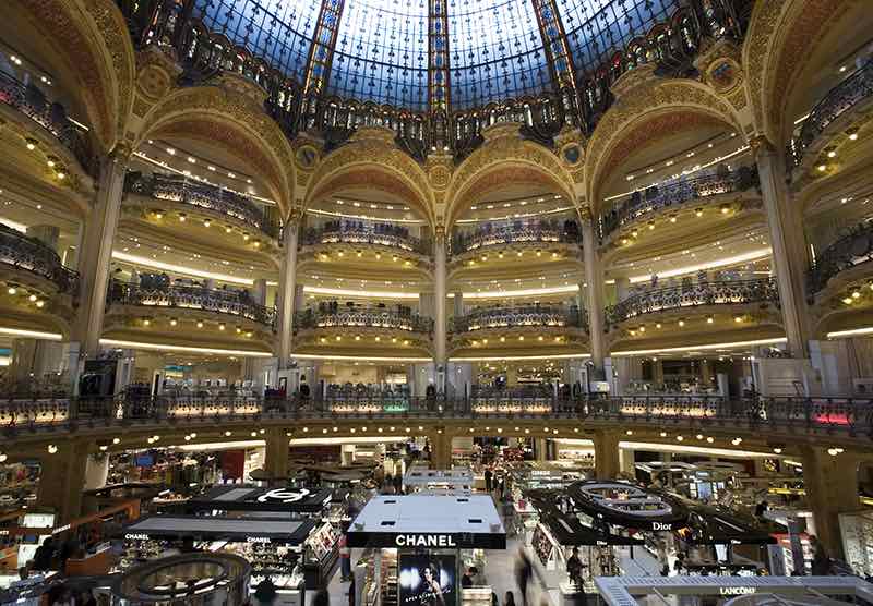 Le groupe Galeries Lafayette pourrait franchiser 22 de ses magasins