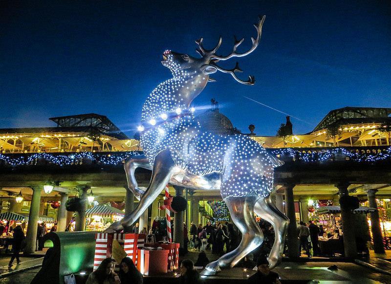 Découvrez comment Noël se fête à travers le monde.