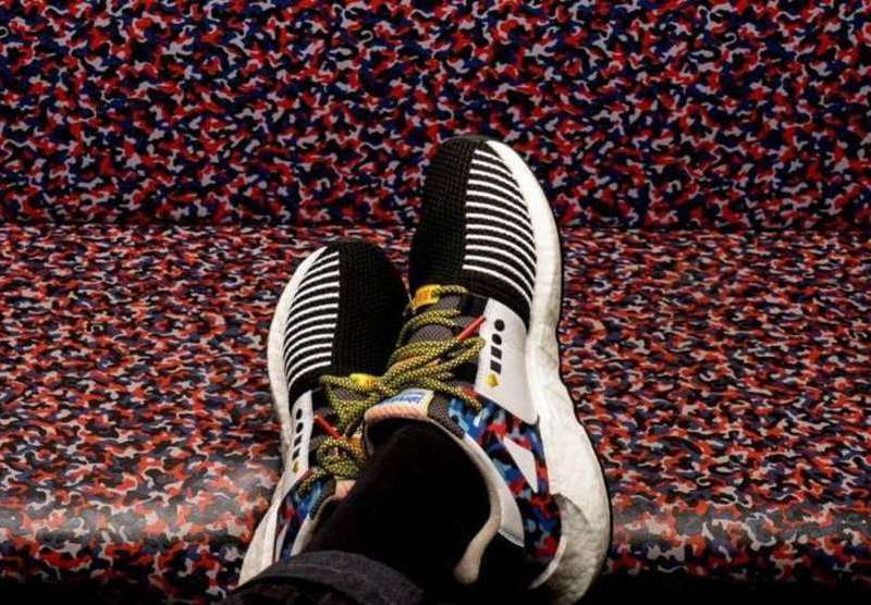 La Adidas EQT Support 93 / Berlin, sneaker et titre de transport