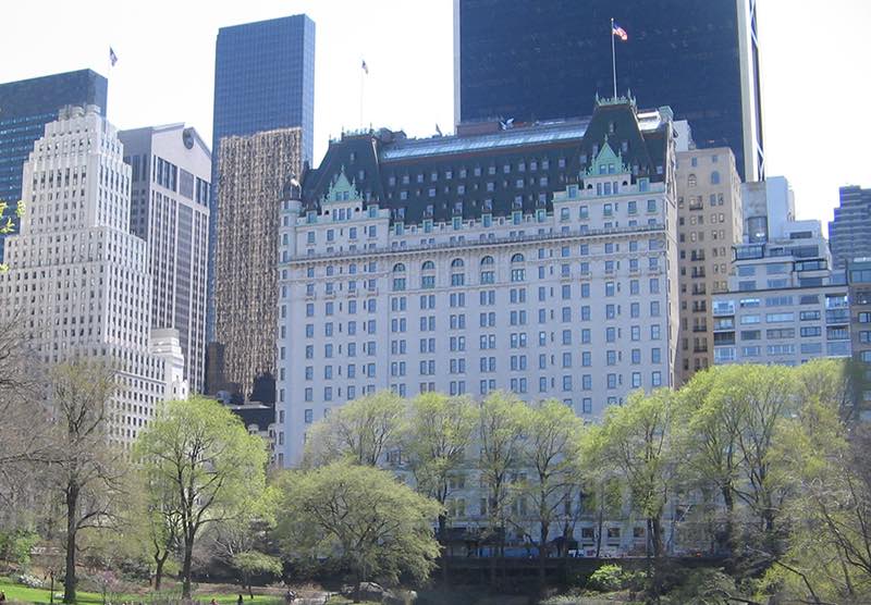 Le Plaza Hotel de New York change de mains