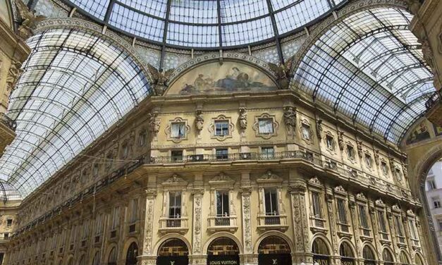 Saint Laurent paie le prix fort pour intégrer la Galerie Victor Emmanuel II à Milan