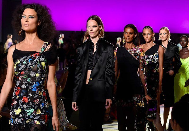 Quel avenir pour Versace sous le giron Michael Kors ?