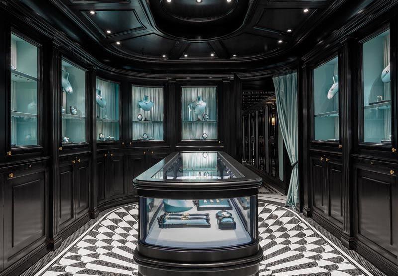 Gucci ouvre son magasin de haute joaillerie place Vendôme à Paris