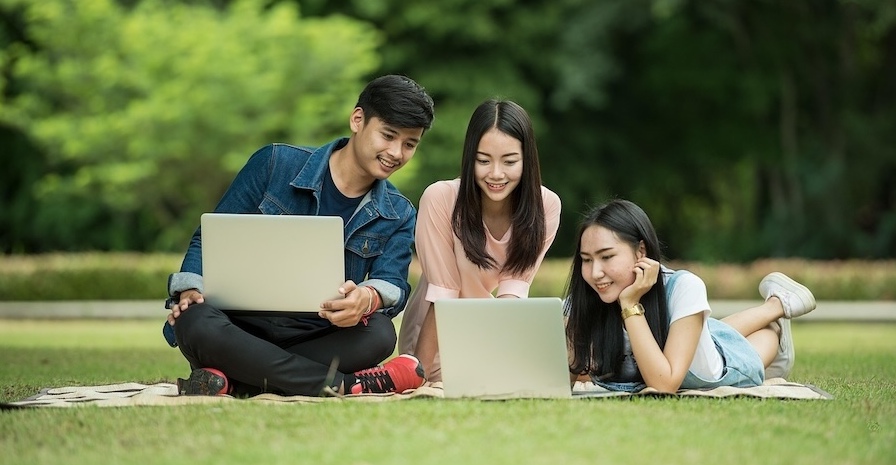 les jeunes et le travail